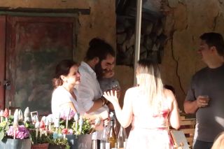 Ořech Pár vzpomínek z akce “Koncert Pod Lípou” doprovázené úžasnou energií skupiny The Brownies. Naše nejoblíbenejší řada...